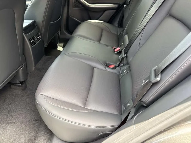 New 2026 Machine Gray Metallic Mazda 2.5 S Premium AWD image 15