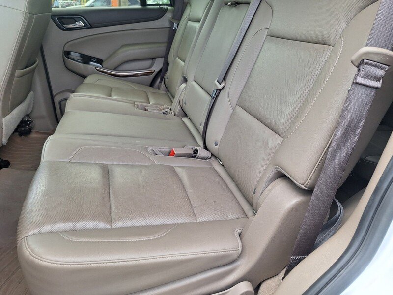 Used 2019 Silver GMC SLT image 24