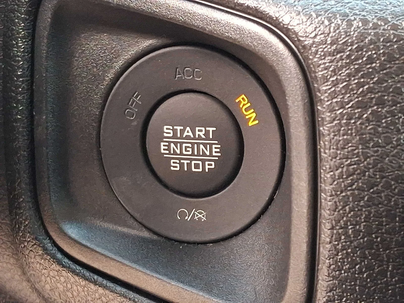 2024 Jeep Gladiator Sport - Photo 22