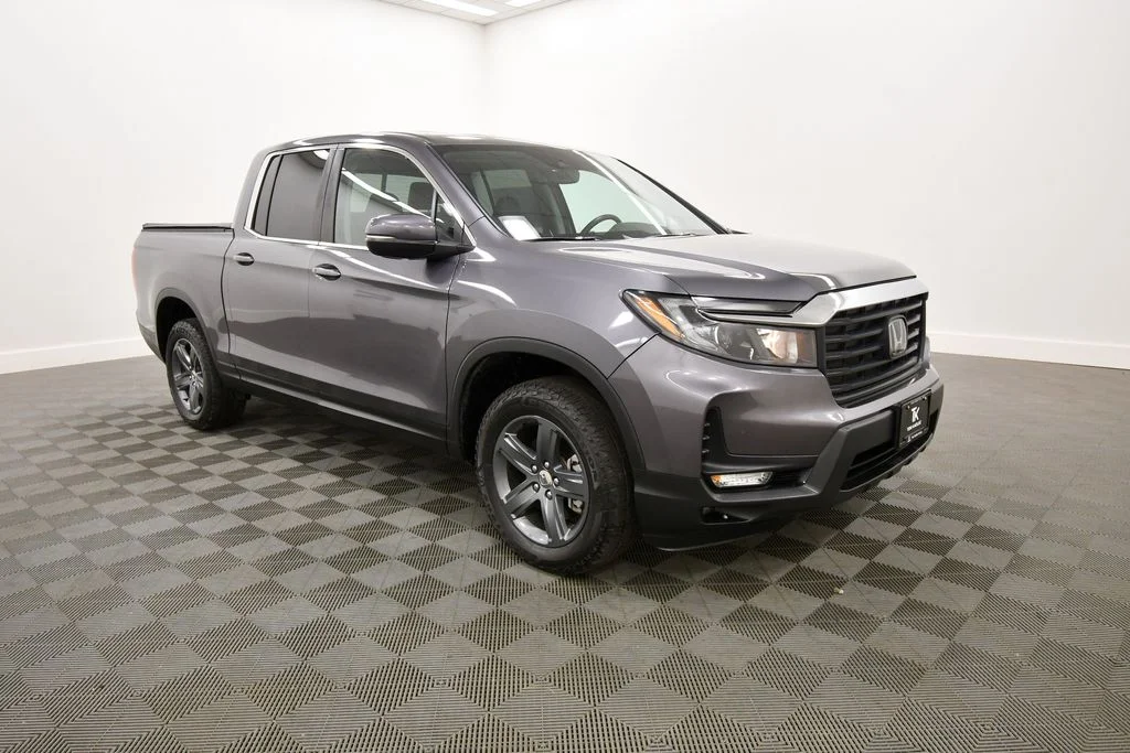 Certified Used 2023 Gray Honda RTL image 10