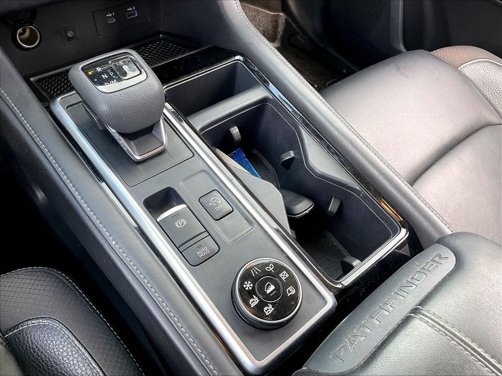 Used 2023 Deep Ocean Blue Pearl Nissan SL image 35