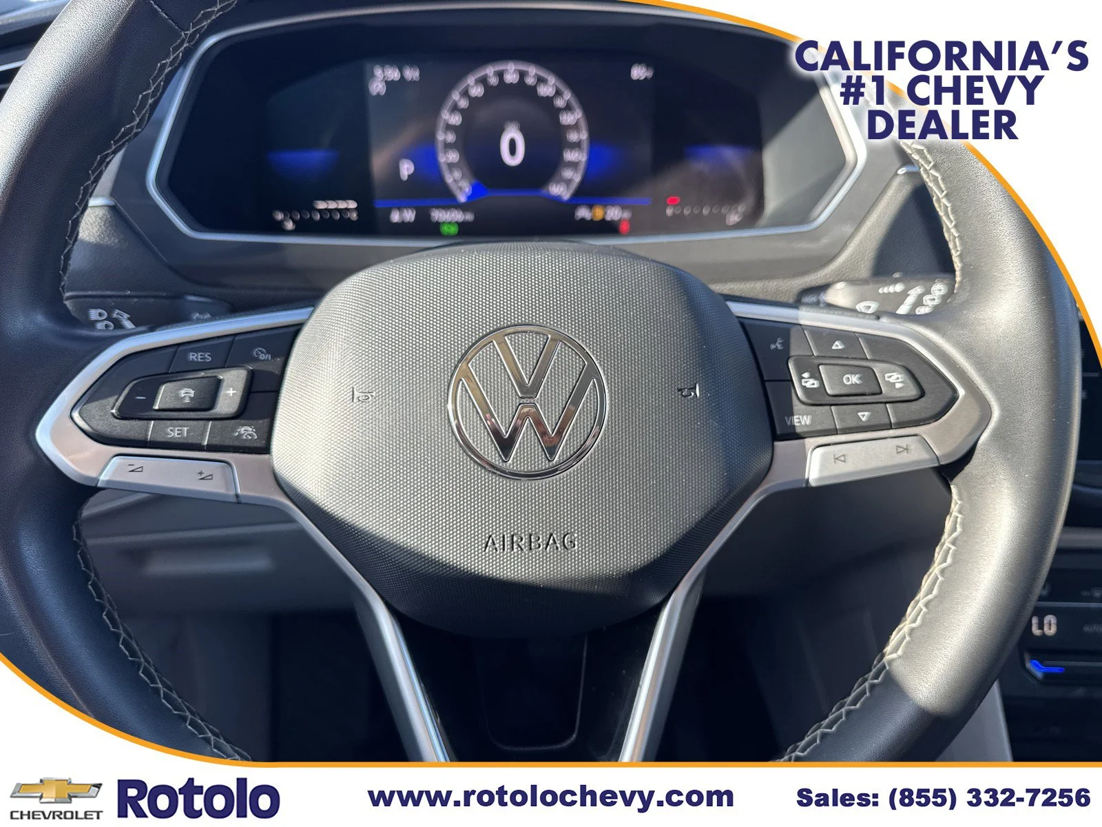 Used 2022 Blue Volkswagen SE image 20