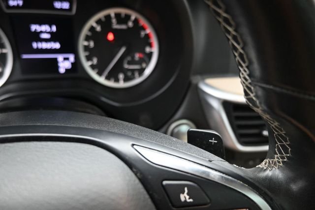 Used 2019 Black INFINITI LUXE image 26