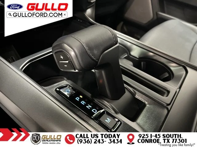 Used 2025 Black Metallic Ford Lariat image 27