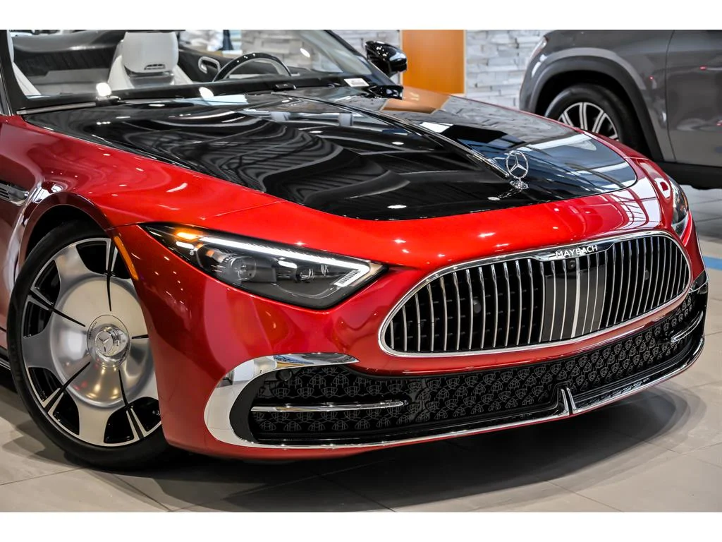 New 2026 MANUFAKTUR garnet red metallic (Red Ambiance) Mercedes-Benz Mercedes-Maybach SL 680 image 2