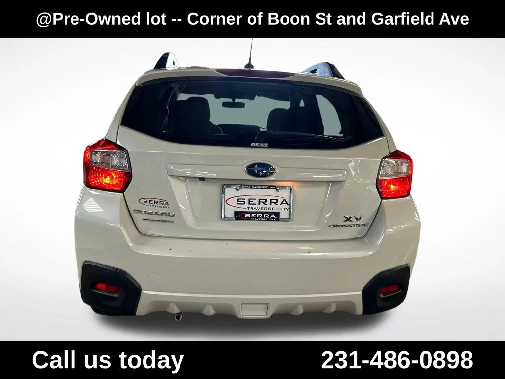 Used 2015 White Subaru 2.0i Premium image 4