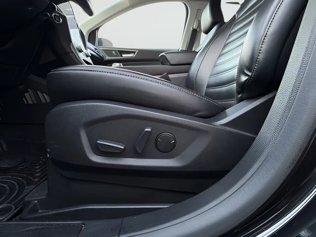 2022 Ford Edge SEL - Photo 30