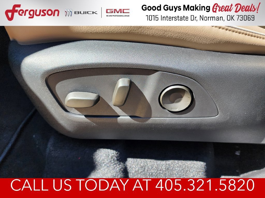 2027 Buick Enclave Preferred - Photo 17