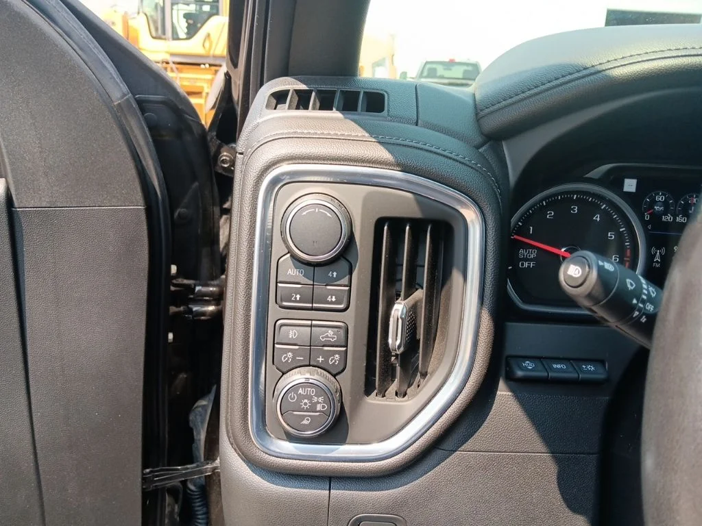 Used 2019 Havana Brown Metallic Chevrolet High Country image 15