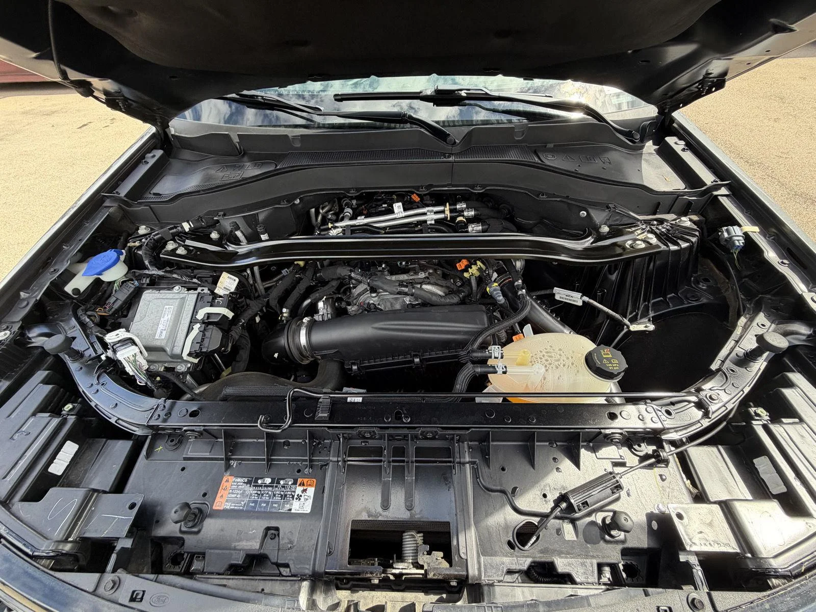 Used 2025 Carbonized Gray Ford ST-Line image 23