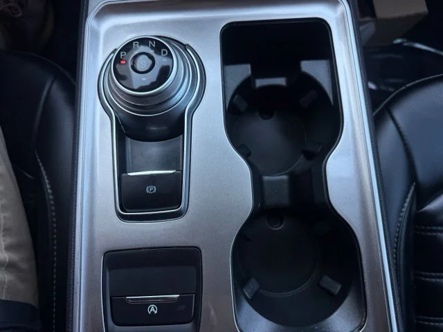 Used 2024 Black Ford SEL image 18