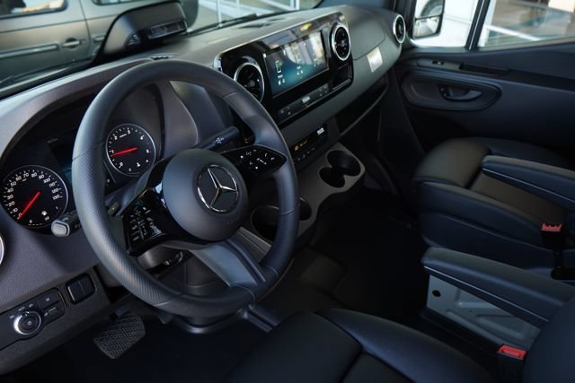 New 2025 Pebble Gray Mercedes-Benz Cargo 144 WB image 25