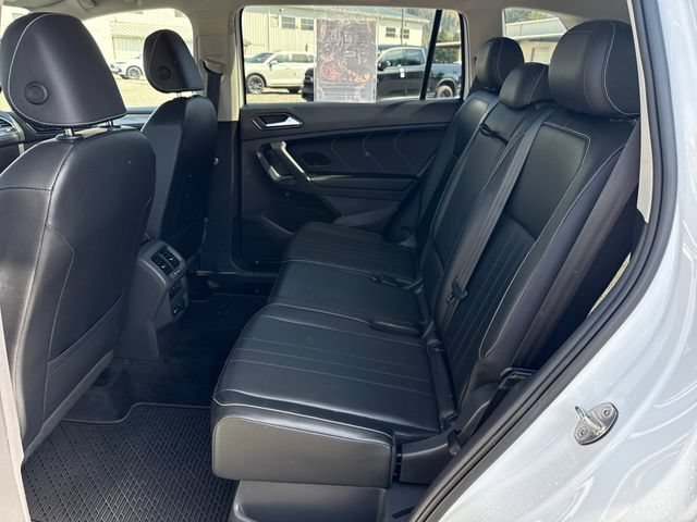 Used 2022 Pure White Volkswagen 2.0T SE image 16