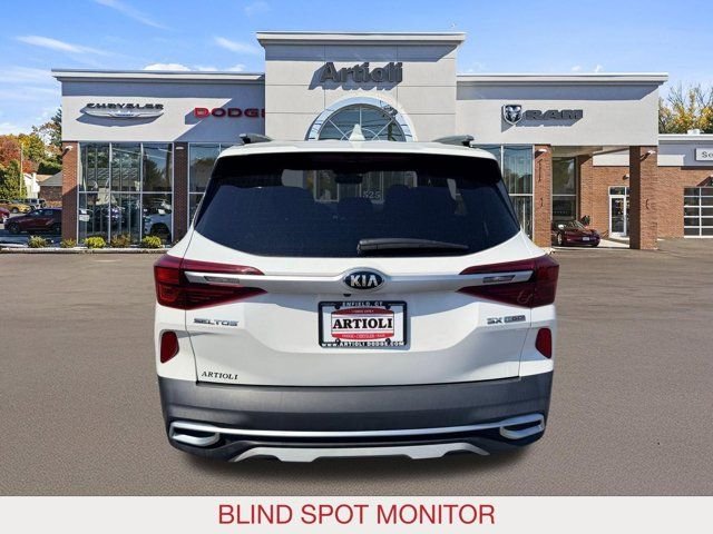 Certified Used 2021 White Kia SX image 6