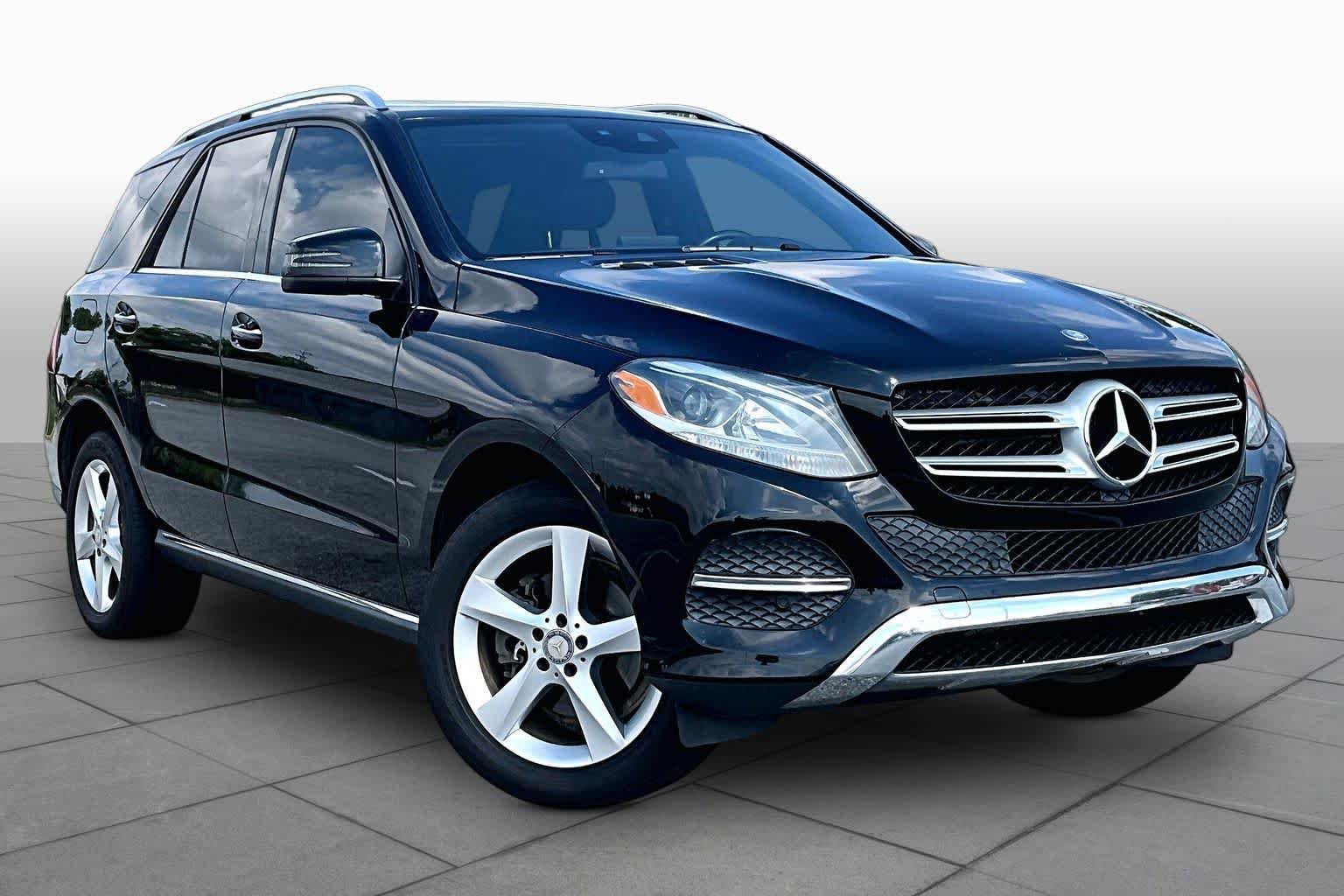 Used 2017 Black Mercedes-Benz GLE 350 image 3