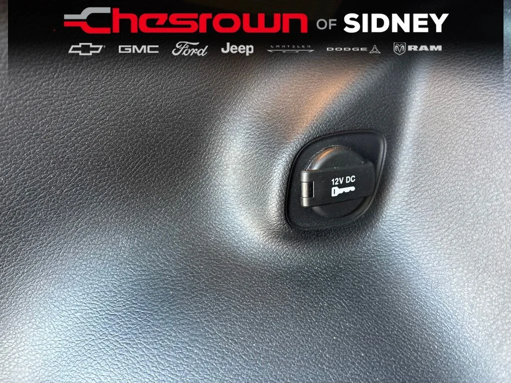 Used 2020 Red Jeep Latitude Plus image 31
