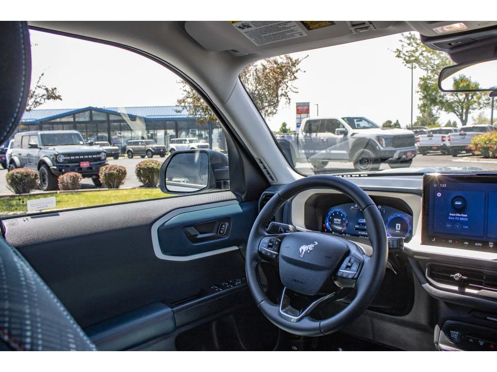 Used 2025 Azure Gray Metallic Tri-Coat Ford Heritage image 25