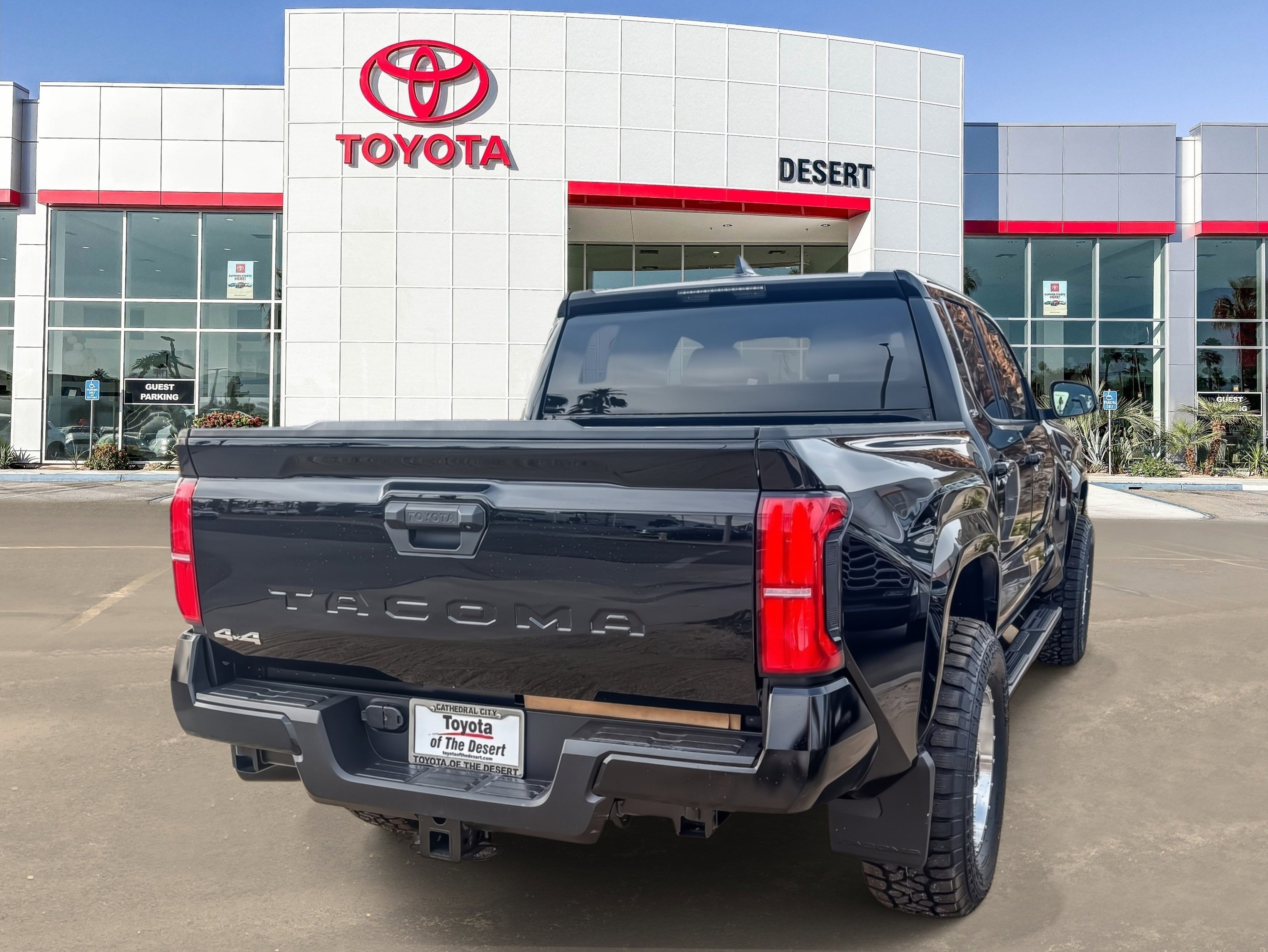 2026 Toyota Tacoma SR5 - Photo 6