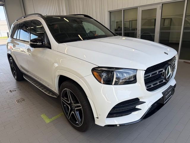 2023 Mercedes-Benz GLS GLS 450's photo