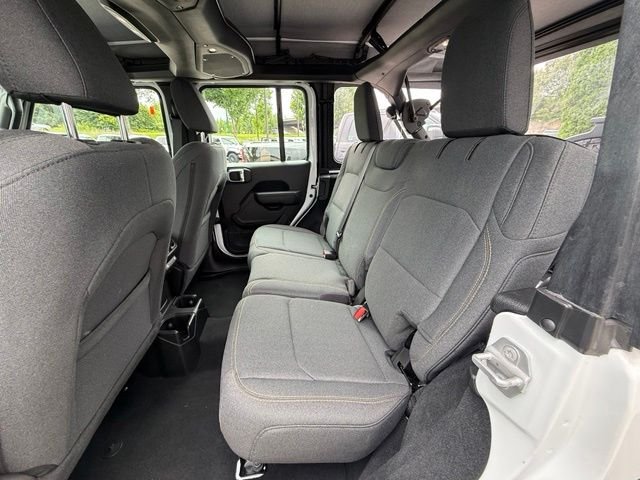 New 2026 Bright White Clear-Coat Exterior Paint Jeep Sport image 22