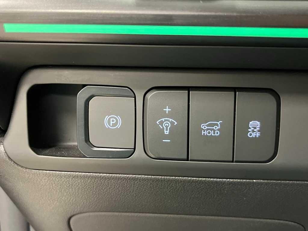 New 2024 Shimmering Silver Hyundai Calligraphy AWD image 41