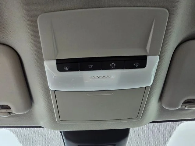 Used 2023 White Nissan S image 24