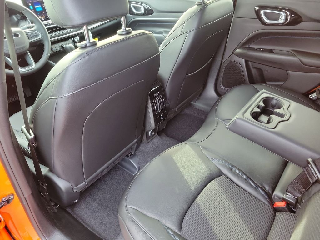 New 2026 Joose (DISC) Jeep Latitude image 11