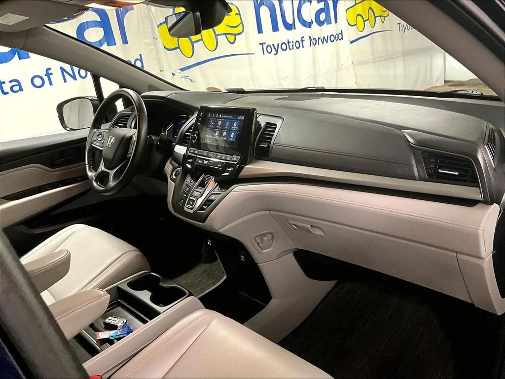 Used 2024 Blue Honda EX-L image 14