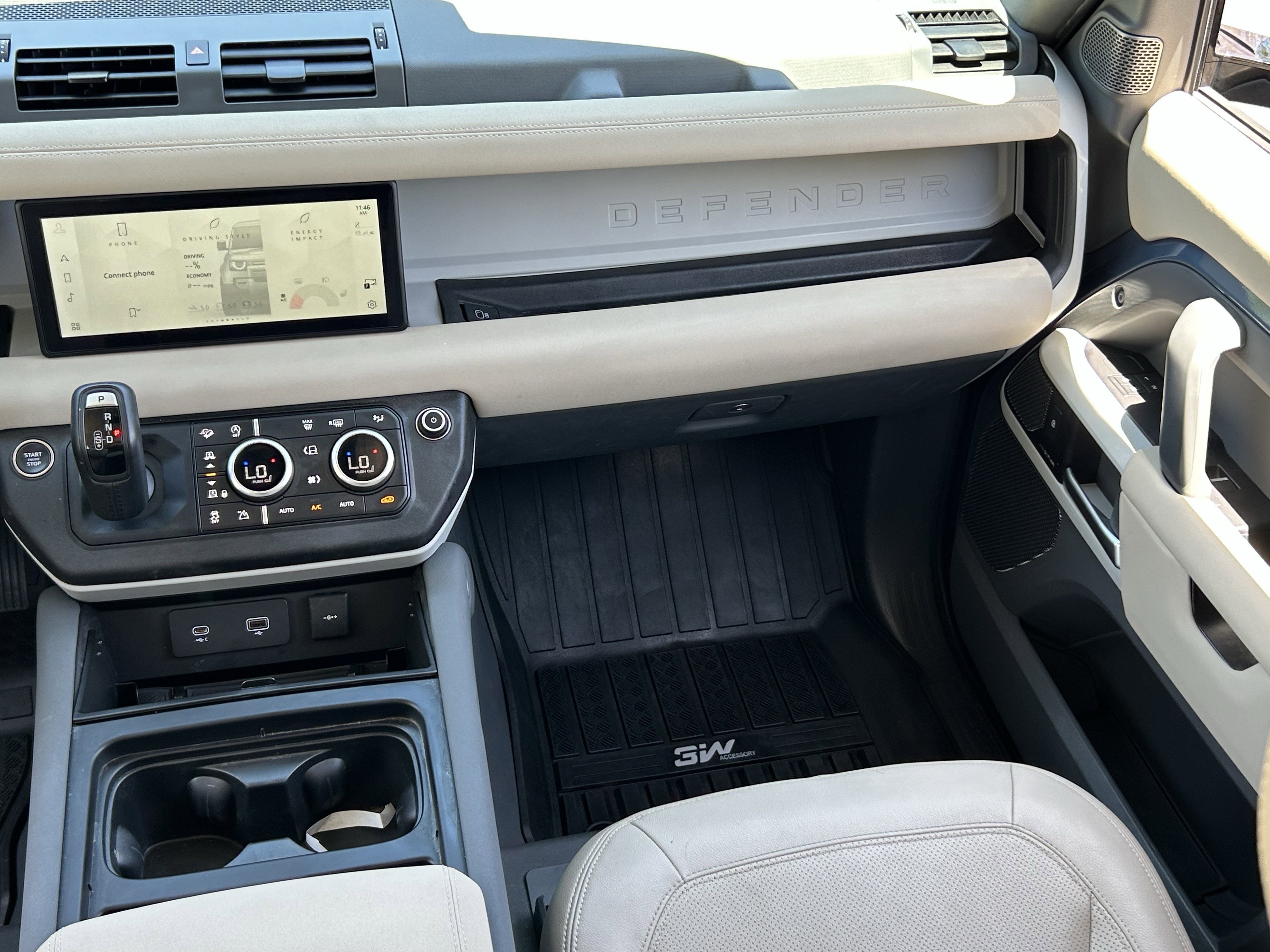 Used 2023 Blue Land Rover S image 14