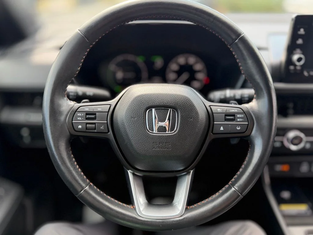 Used 2025 White Honda Sport-L image 11