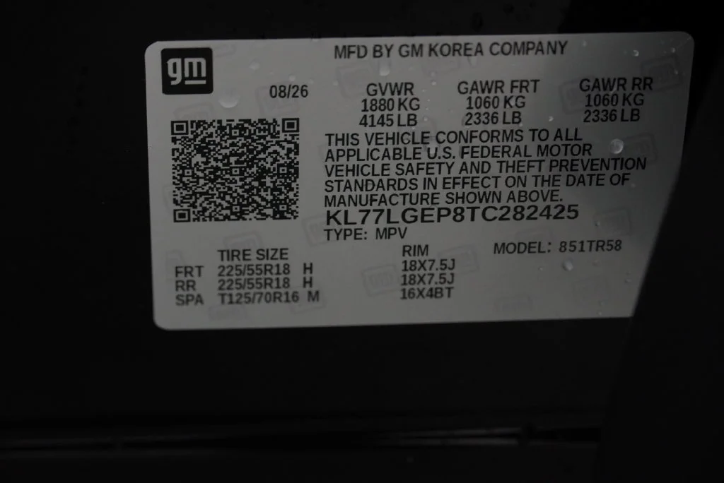 New 2026 Mosaic Black Metallic Chevrolet 1RS image 41