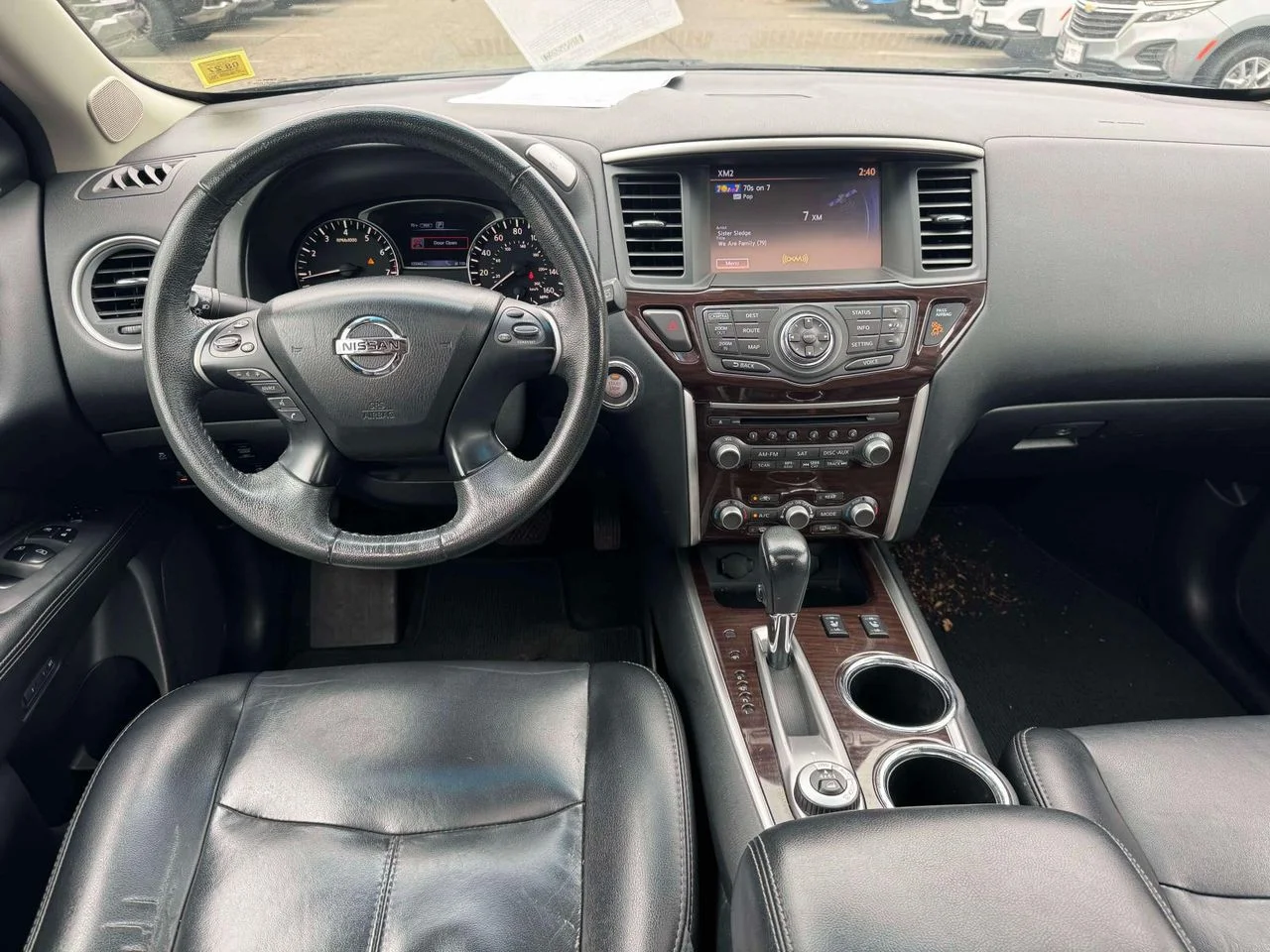 Used 2016 Magnetic Black Metallic Nissan SL image 20