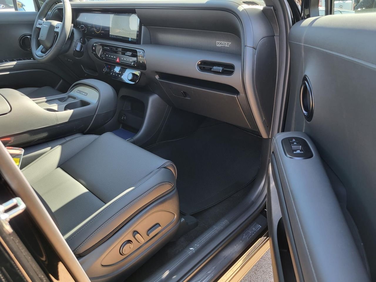 New 2026 Abyss Black Pearl Hyundai XRT Pro image 8