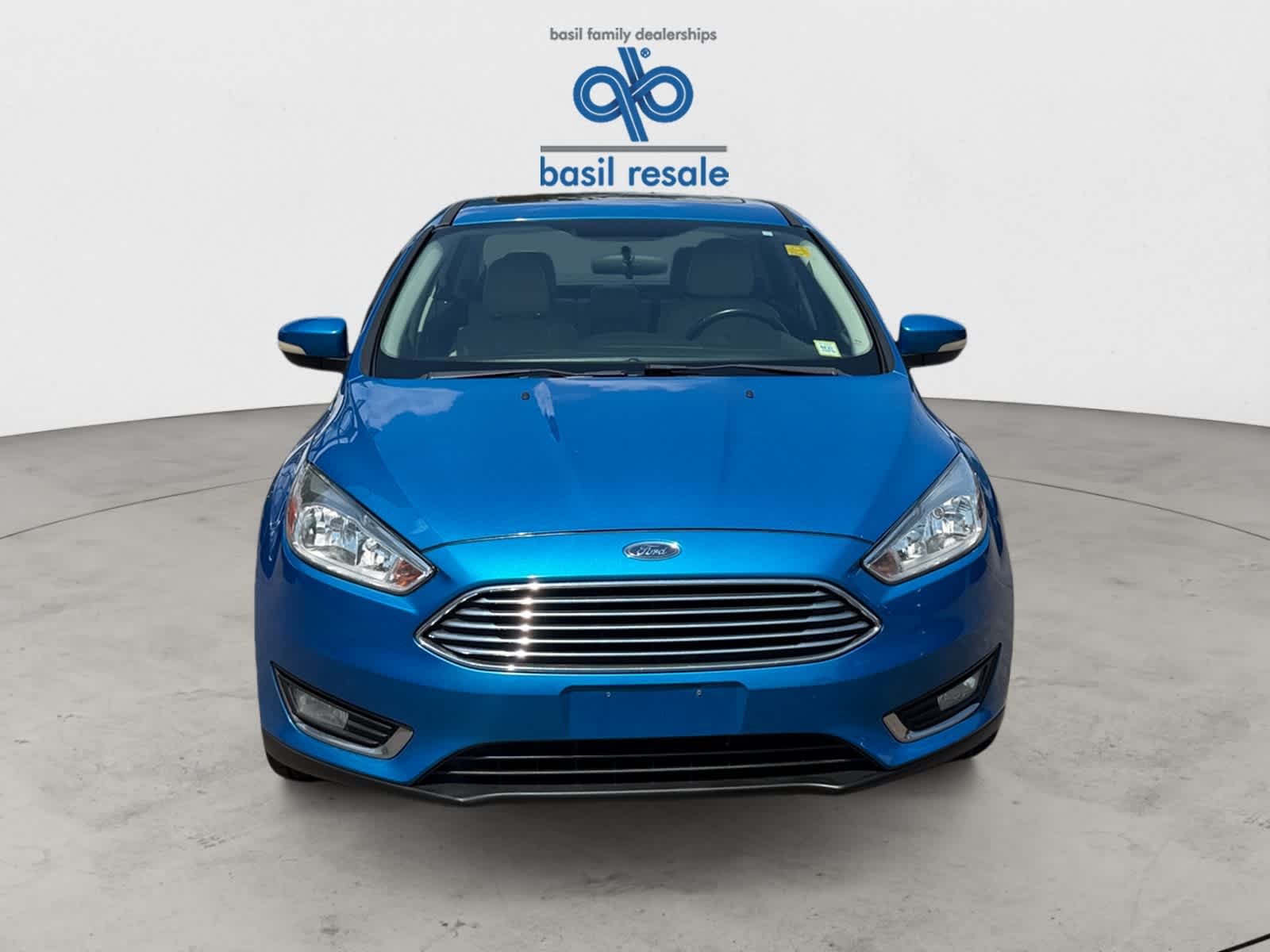 Used 2015 Blue Candy Metallic Tinted Clearcoat Ford Titanium image 9