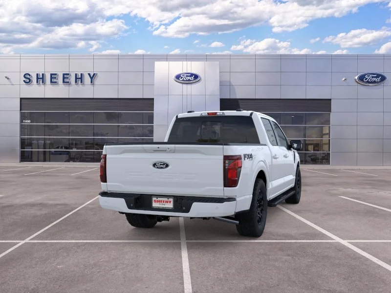 New 2026 Oxford White Ford XLT image 8