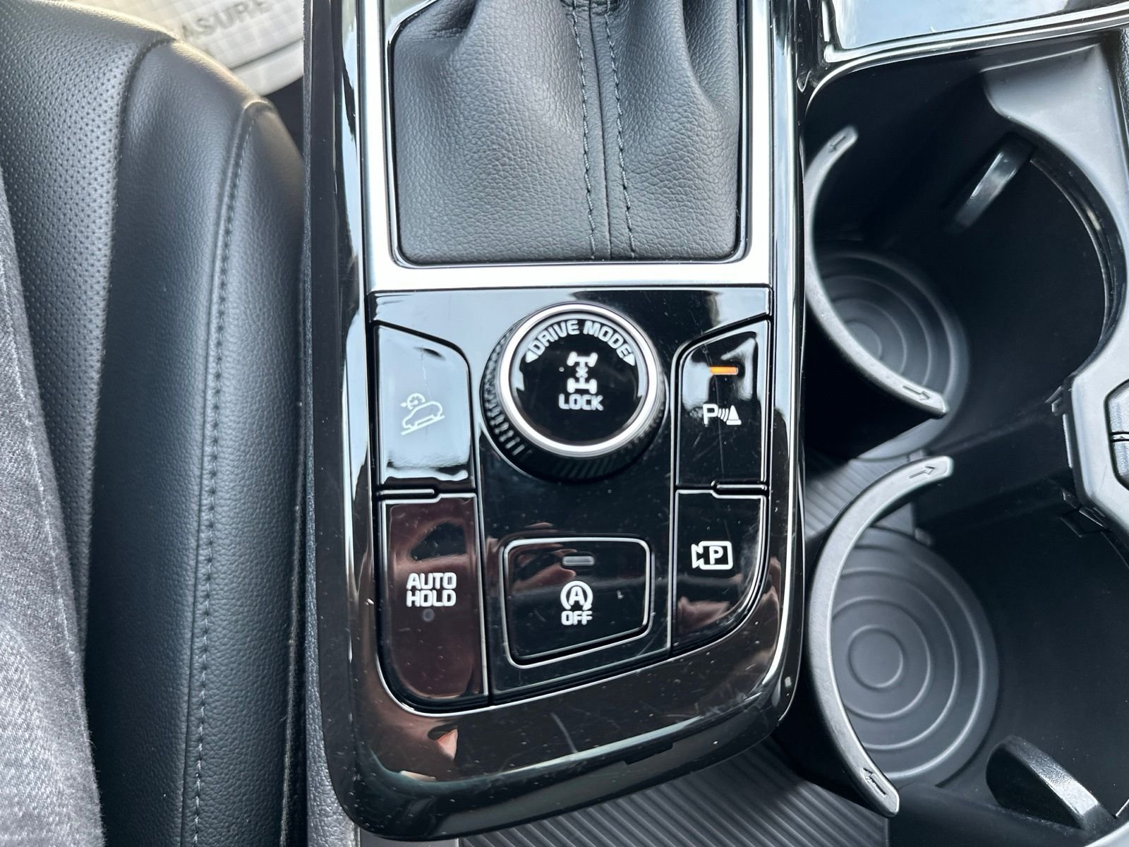 Used 2023 White Kia X-Pro image 71