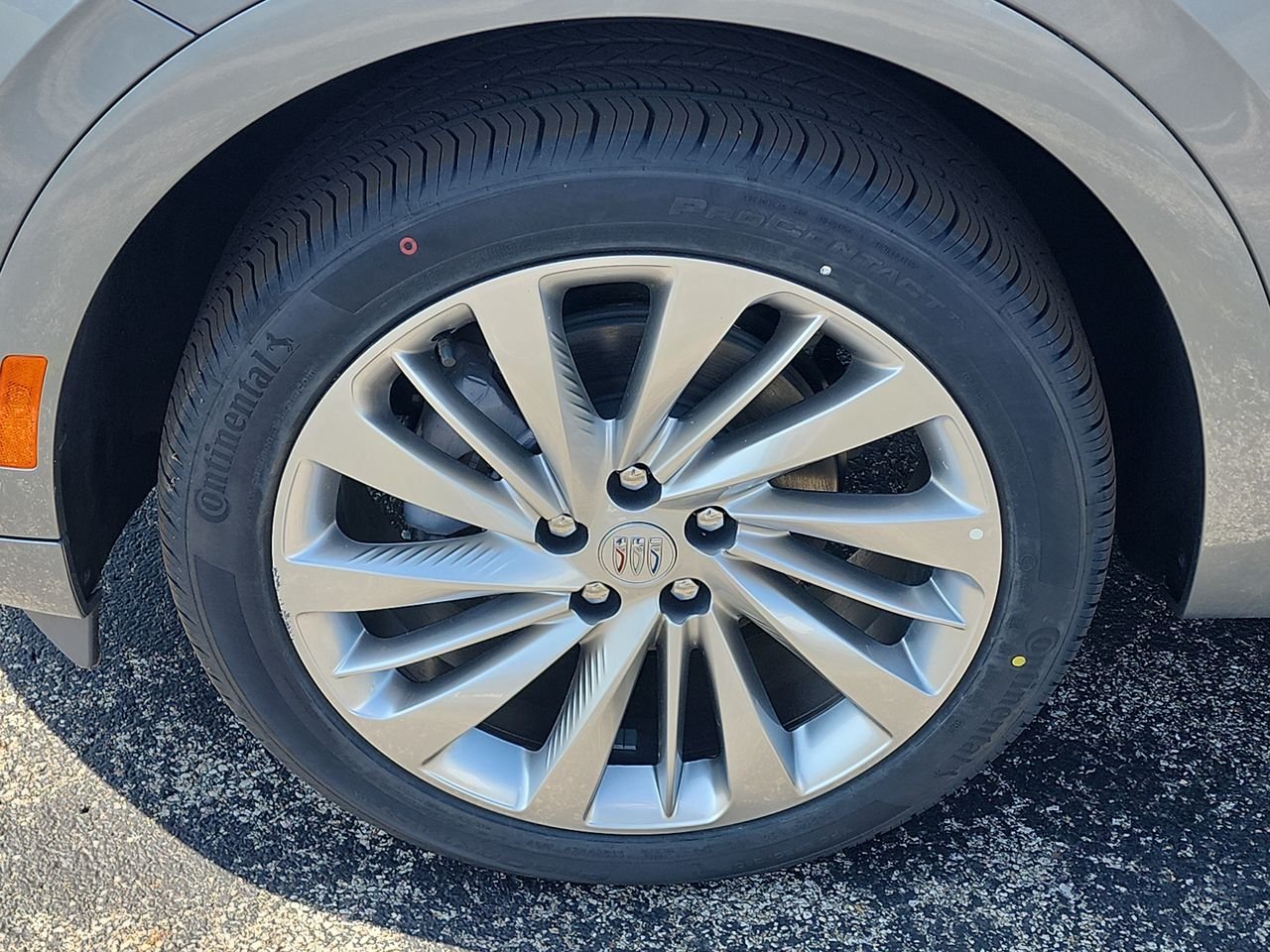 New 2026 Gray Buick Avenir image 10