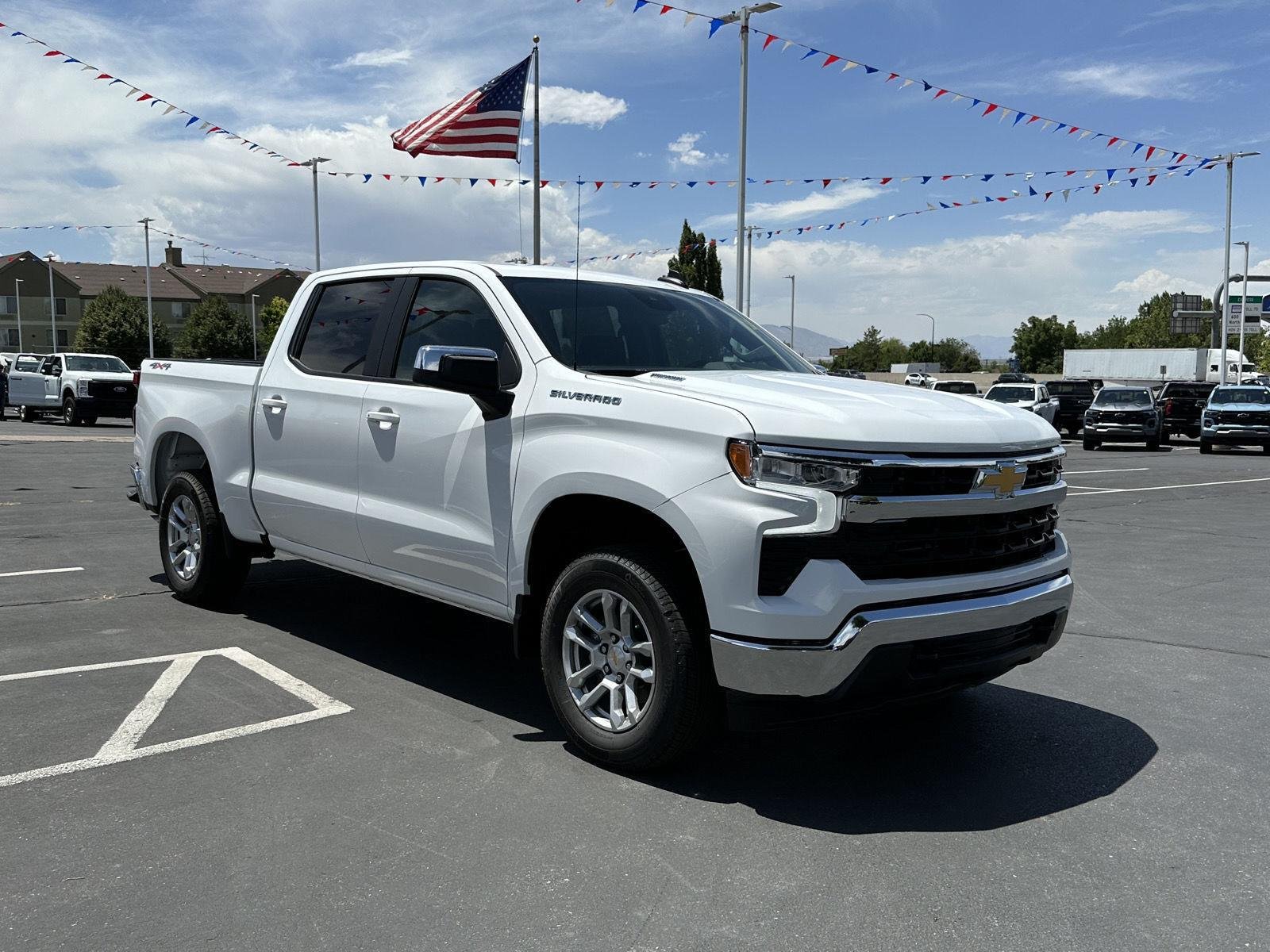 2026 Chevrolet Silverado 1500 LT - Photo 6