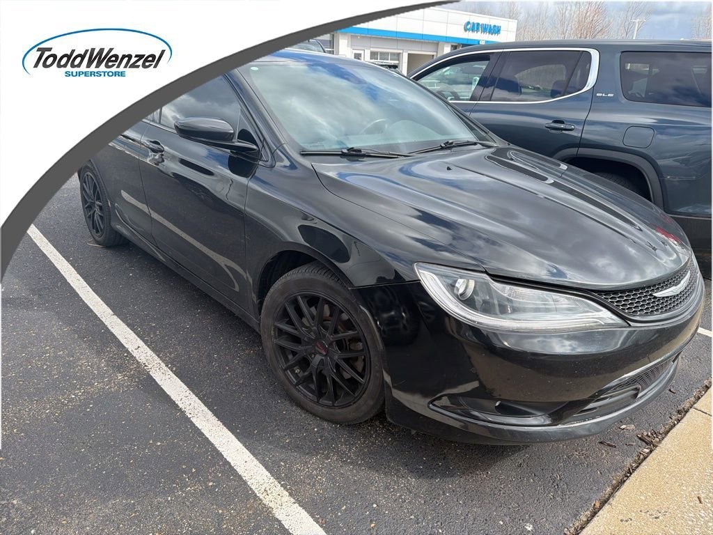2015 Chrysler 200 S