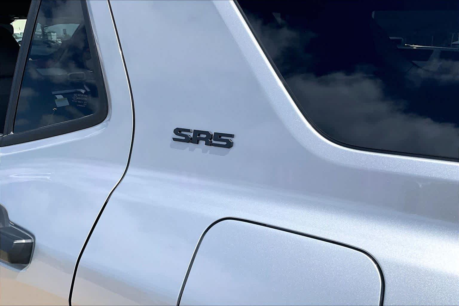 Used 2026 Cutting Edge Toyota SR5 image 30
