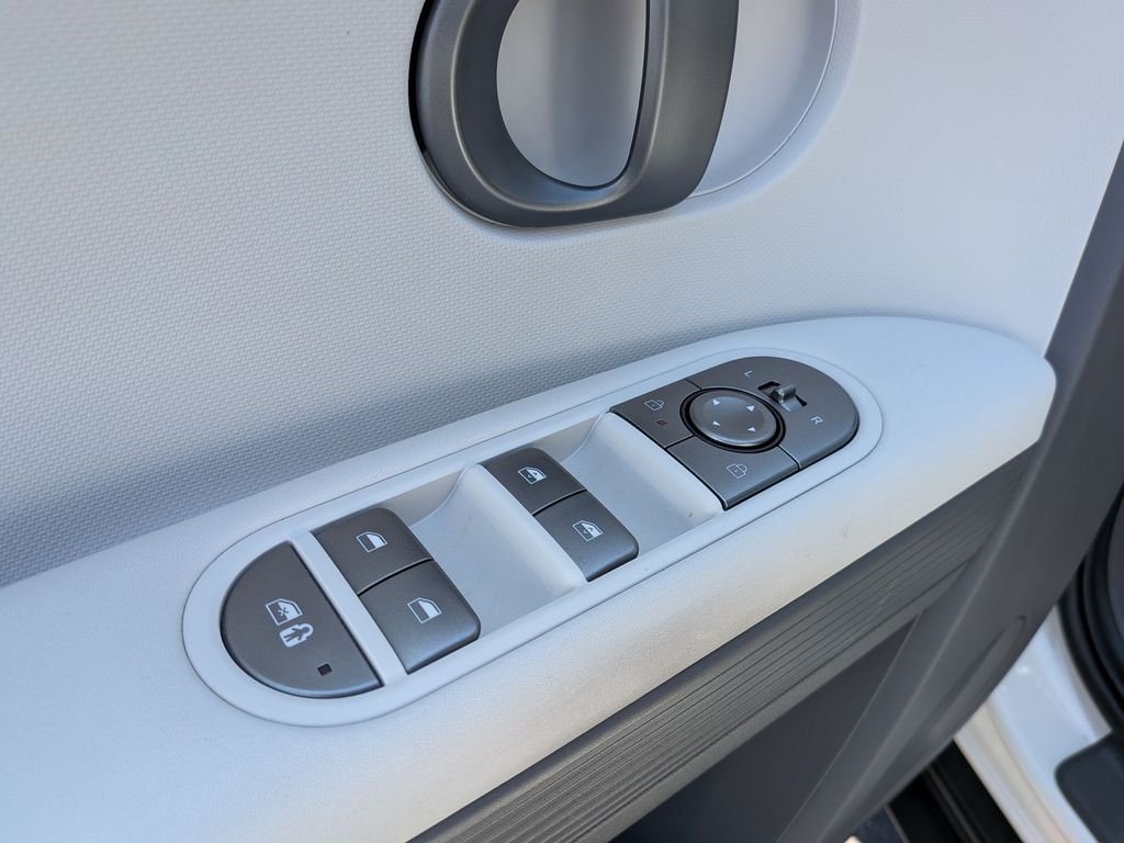 Certified Used 2026 White Hyundai SEL image 13