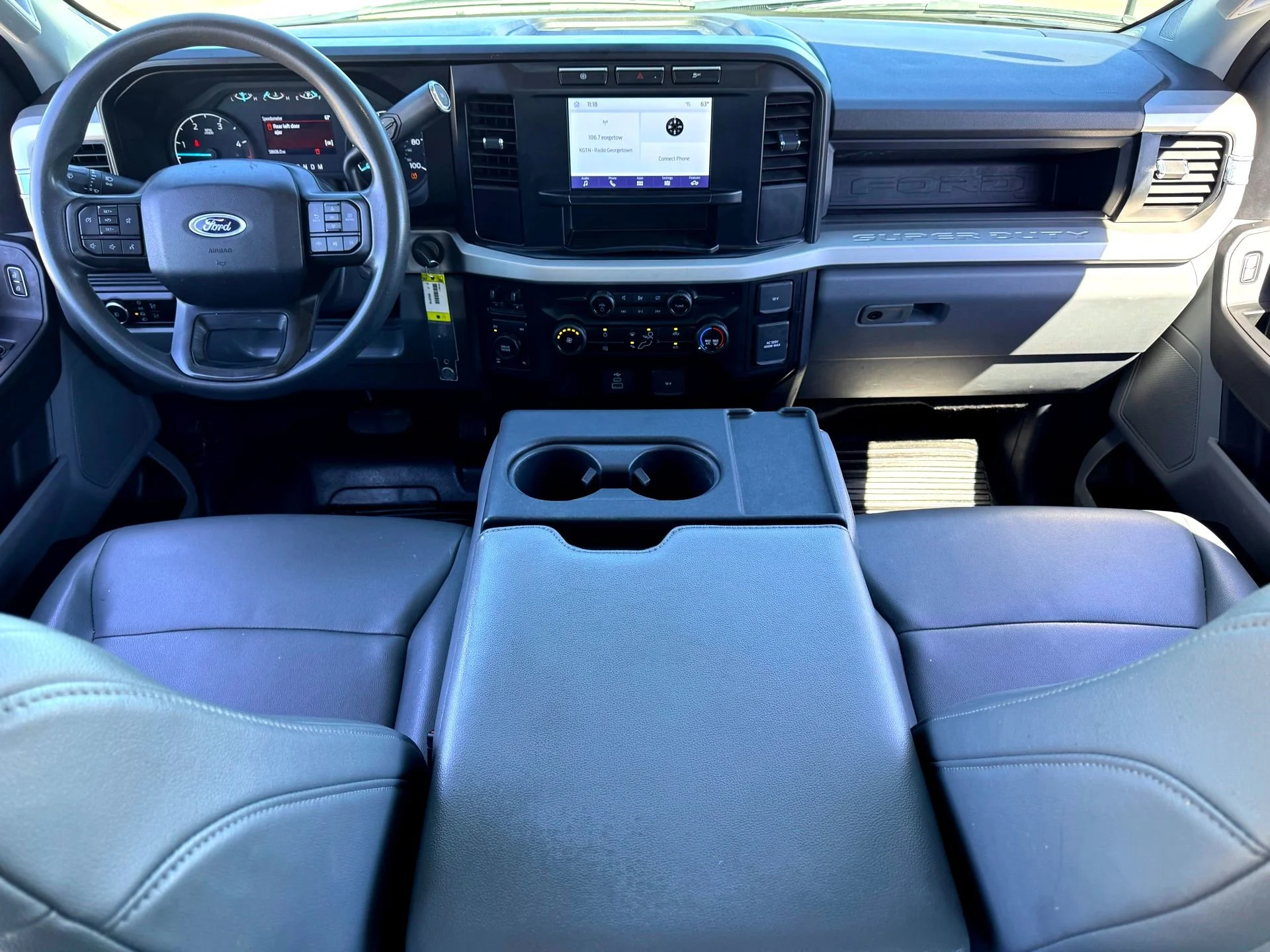 Used 2023  Ford XL image 20