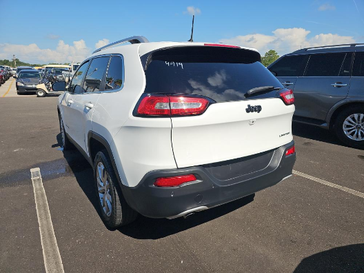Used 2018 White Jeep Limited image 4