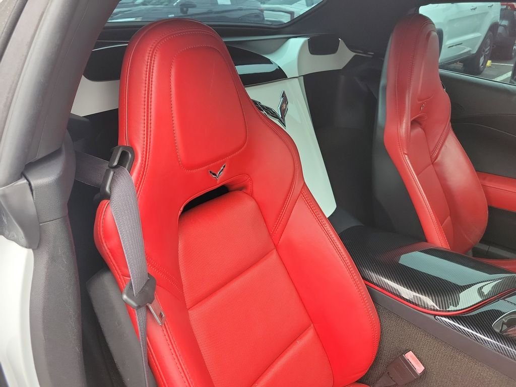 Used 2014 White Chevrolet Z51 image 9
