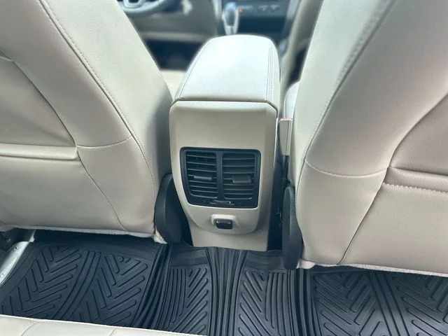 Used 2018 Gold Ford SEL image 24
