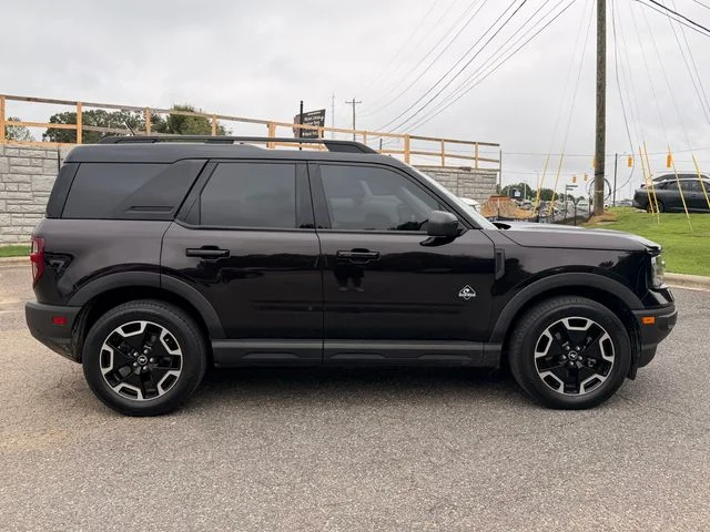 Used 2021 Brown Metallic Ford Outer Banks image 4