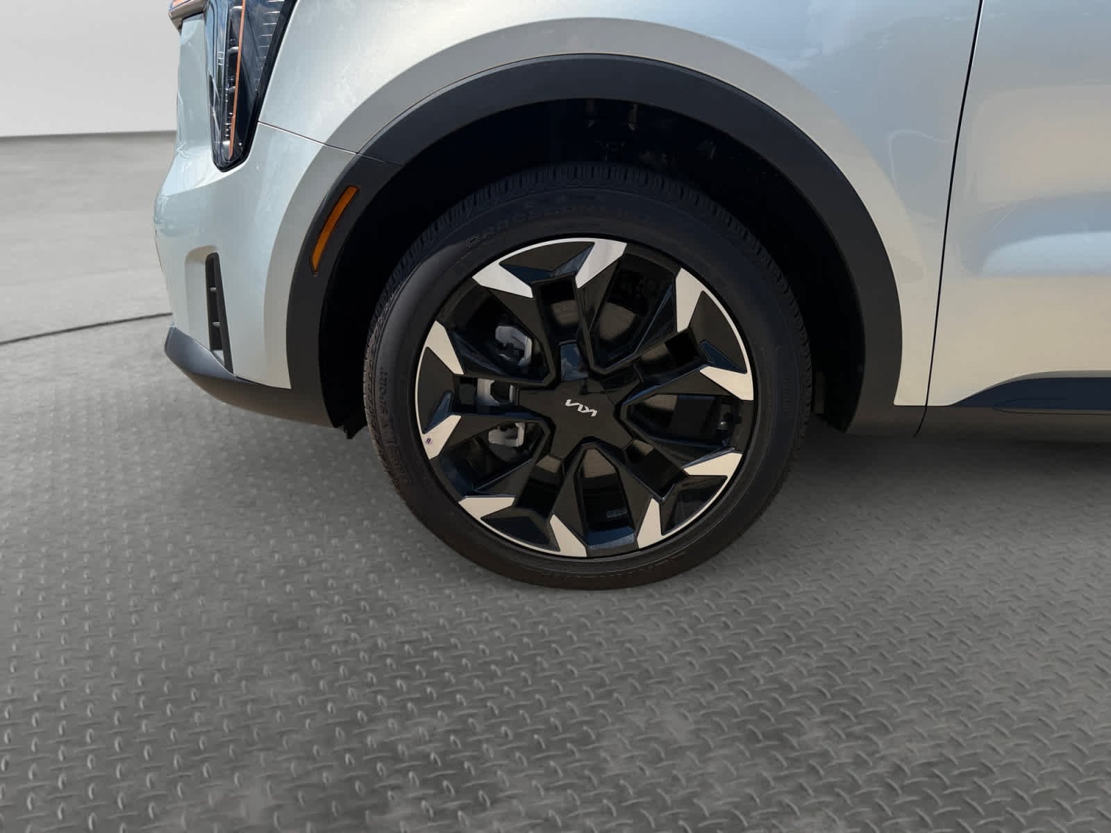 2026 Kia Sorento EX - Photo 9