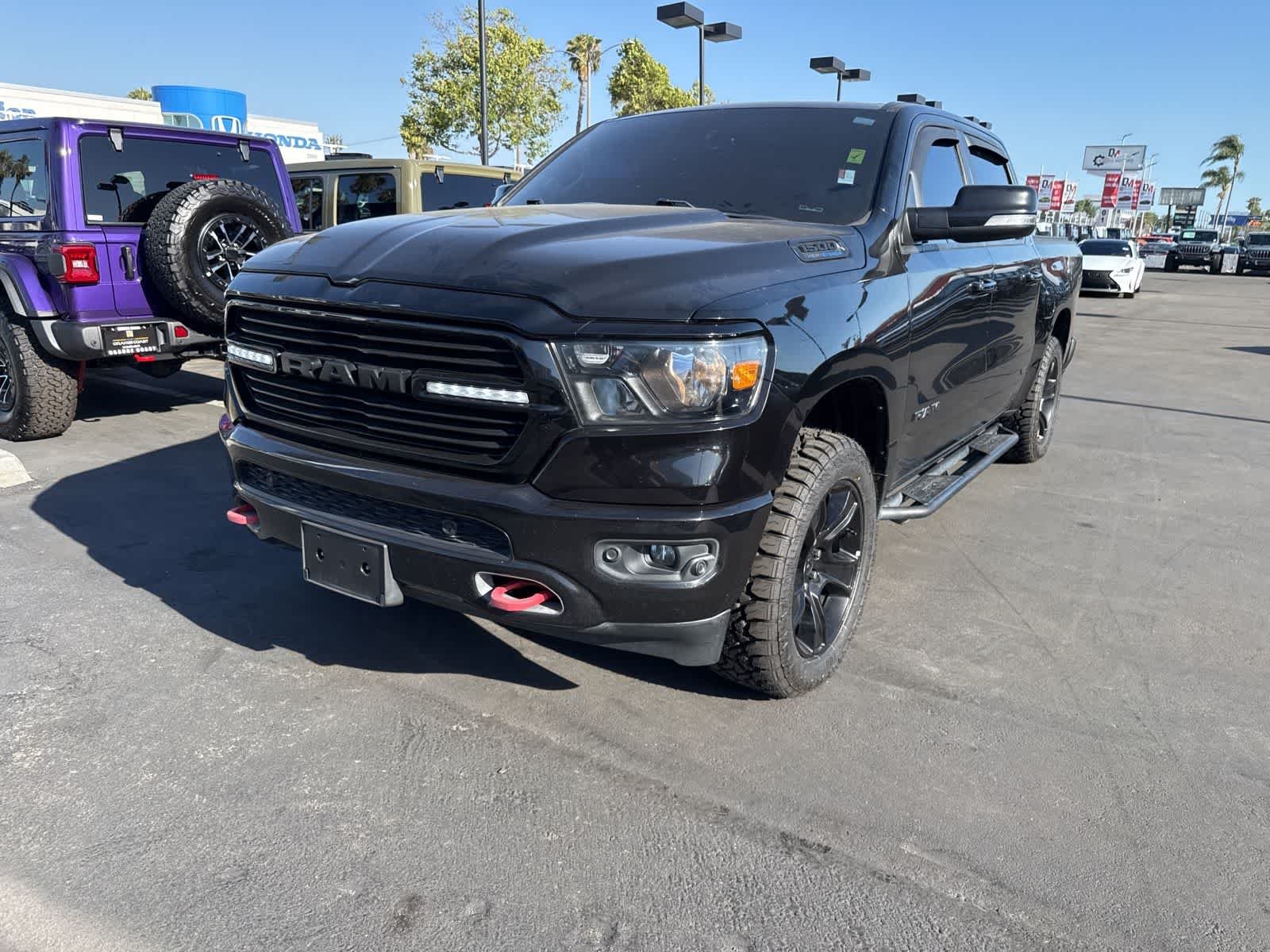 2021 RAM 1500 Big Horn/Lone Star 4x4 Crew Cab 5'7's photo