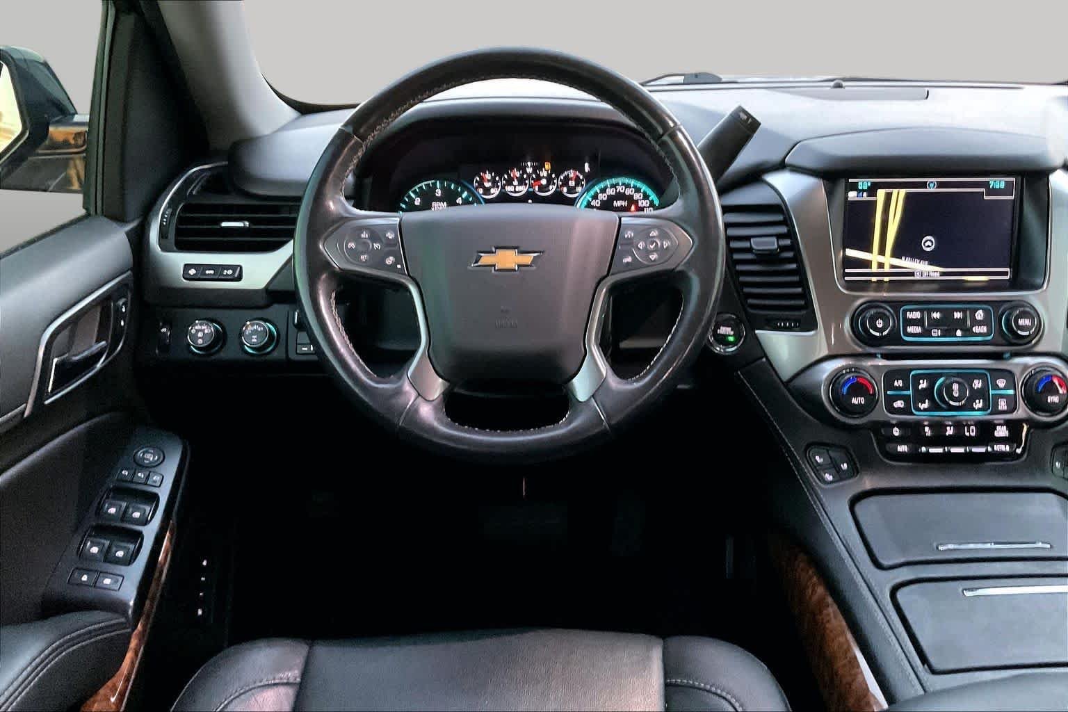 Used 2019 Summit White Chevrolet Premier image 6