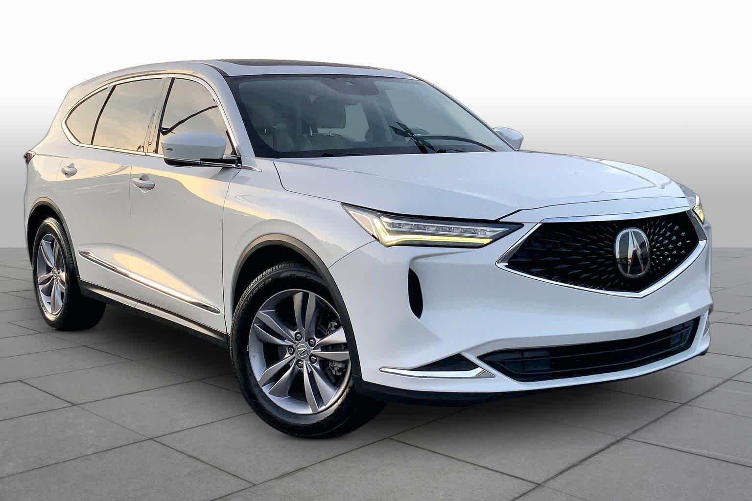 Used 2022 Platinum White Pearl Acura  image 3